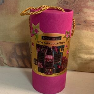 Betsey Johnson Total Bath Collection
